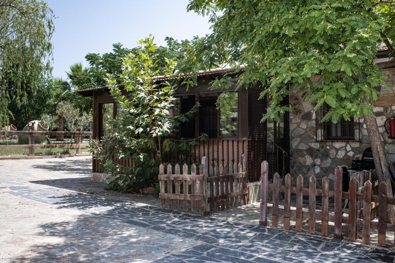 Hotel Rural Finca La Herencia Guadalcanal Eksteriør bilde