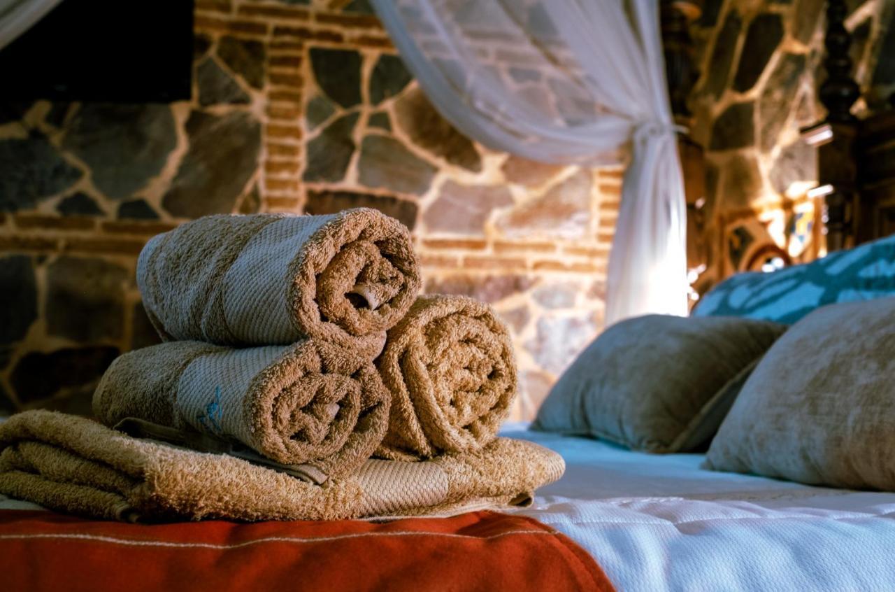 Hotel Rural Finca La Herencia Guadalcanal Eksteriør bilde